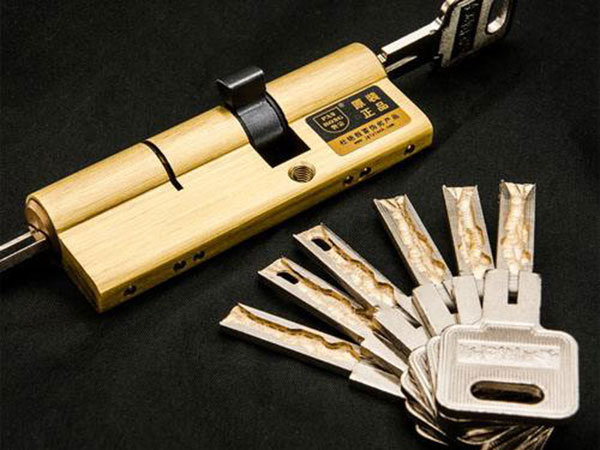 平阳24小时上门开锁公司